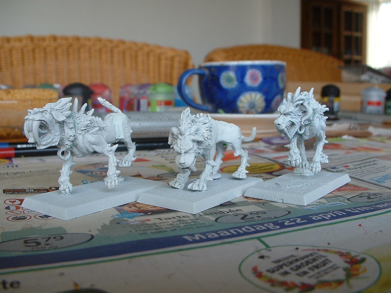 Daemons, Flesh Hound, Khorne, Painting, Work In Progress Primed